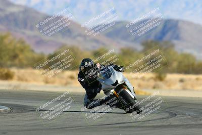 media/Jan-09-2022-SoCal Trackdays (Sun) [[2b1fec8404]]/Turn 14 (10am)/